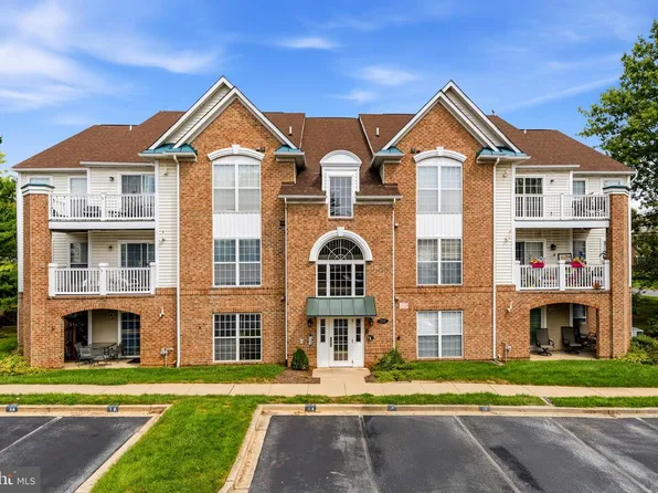2501 Coach House Way APT 3C, Frederick, MD 21702
