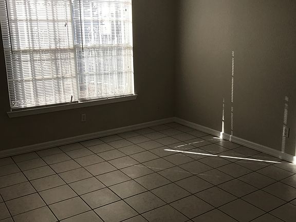 3rd image of 12165 Tower View Dr