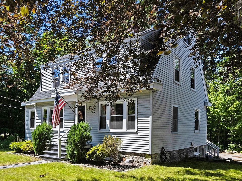1st image of 75 Ocean House Road