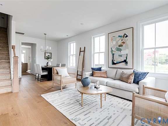 4th image of 2113 Venable St