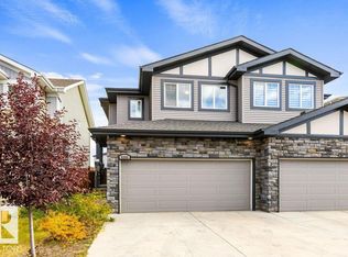 9355 Pear Line SW, Edmonton, AB T6X2V9