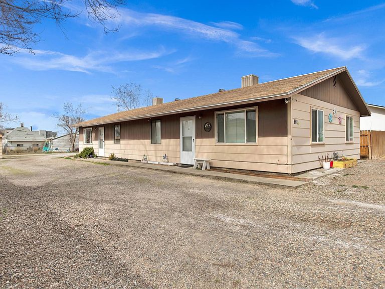 Listing photo 4