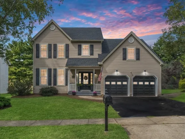 26 Byron Dr, Lopatcong Twp., NJ 08865