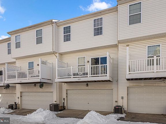 2nd image of 8253 Macintosh Ct #59