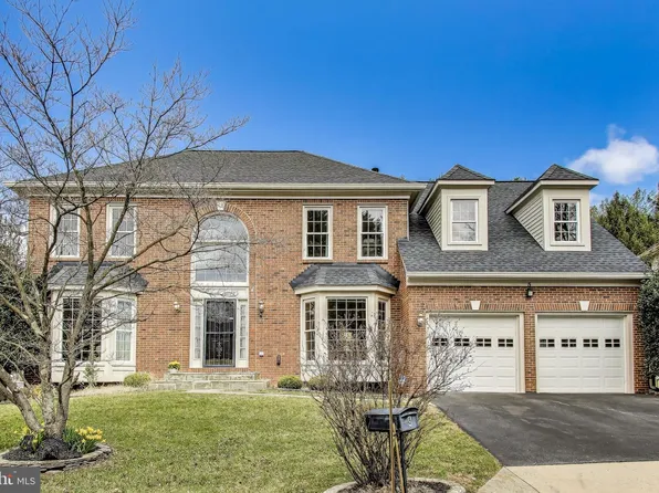 5 Argosy Ct, Gaithersburg, MD 20878