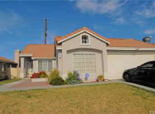 2878 Cypress St, Hemet, CA 92545