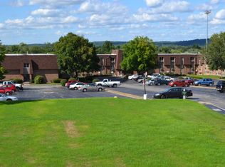 Shadow Run, Hubbard, OH 44425