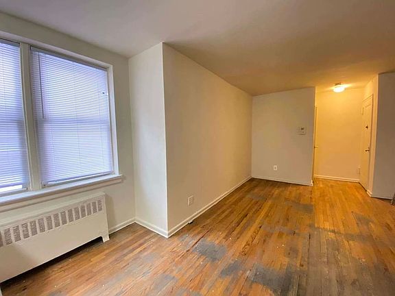 2nd image of 143-06 Barclay Ave #1CC