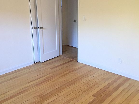 5th image of 17 Schenck Ave Floor 3