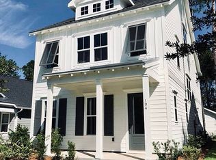 104 Julian Hamlet Dr, Summerville, SC 29483