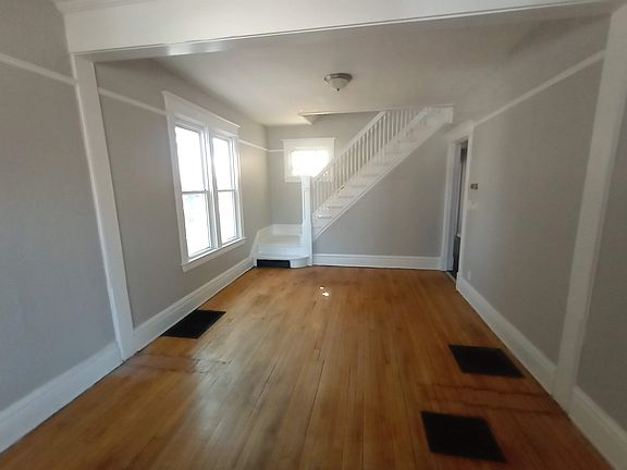 5th image of 1331 Crosby St