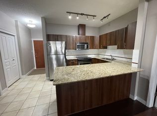 10333 112th St NW #114, Edmonton, AB