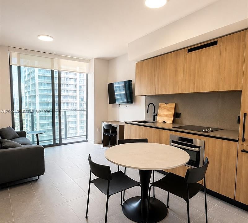 1st image of 121 NE 5th St #2810
