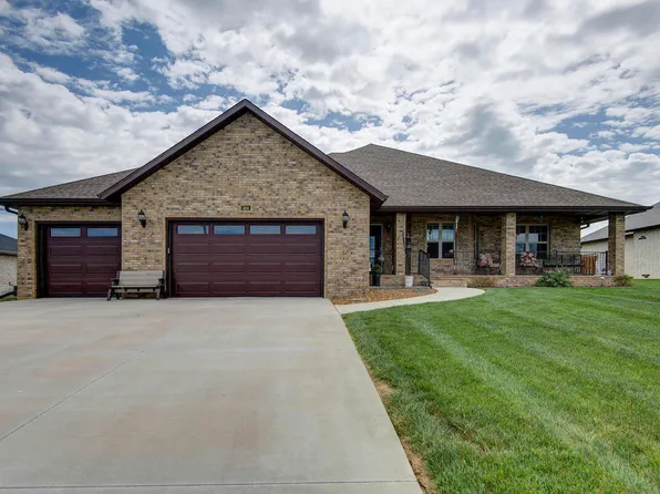 688 Wright Street, Willard, MO 65781