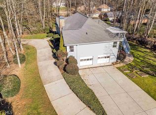 1010 Ivy St, Cumming, GA 30041