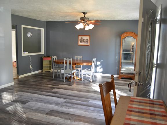 4th image of 5015 Kirkshire Dr
