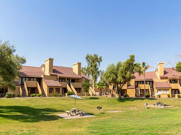 2nd image of 4901 E Calle Los Cerros Dr #173
