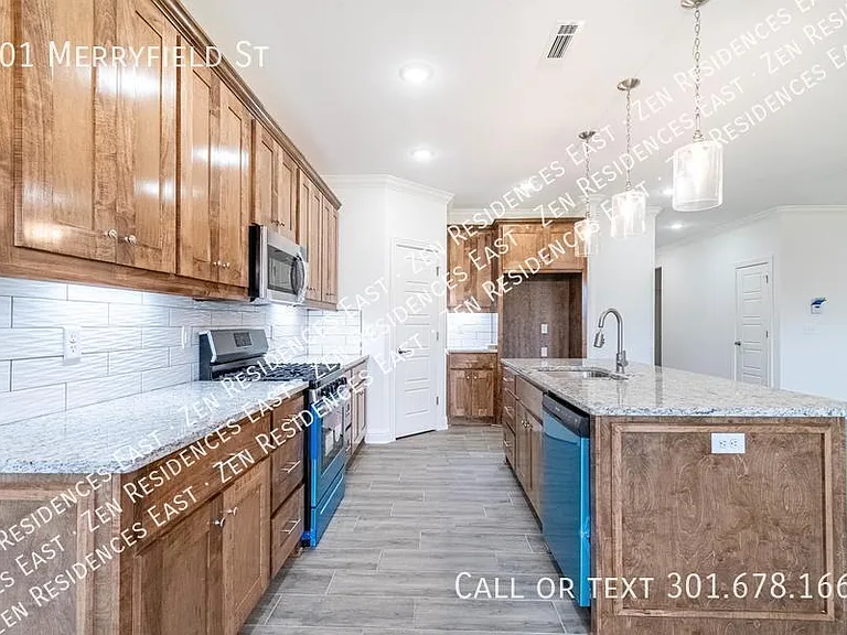 801 Merryfield St — Photo 8
