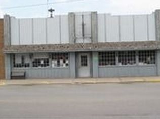 202 W Spring Ave, Conway Springs, KS 67031