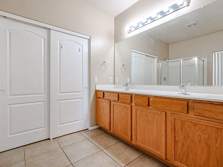 12611 W Campina Dr — Photo 17