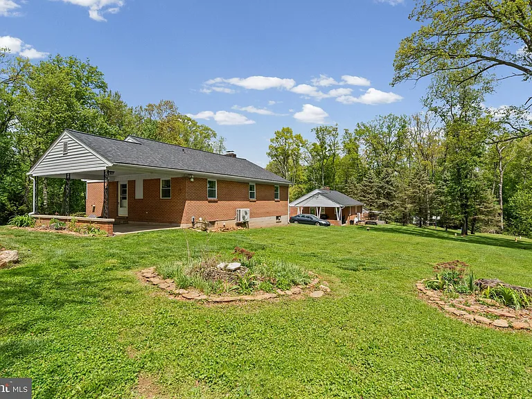 16811 Ridge Rd — Photo 19
