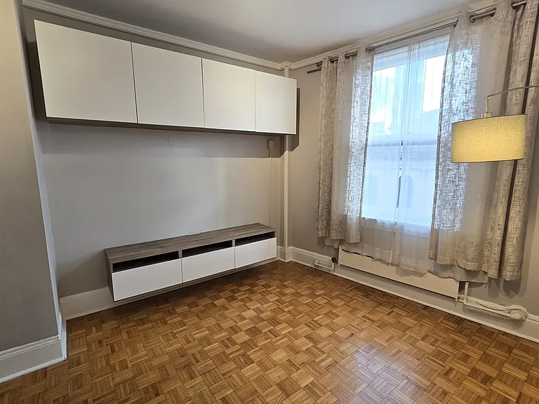 21 Beacon St #10C — Photo 5