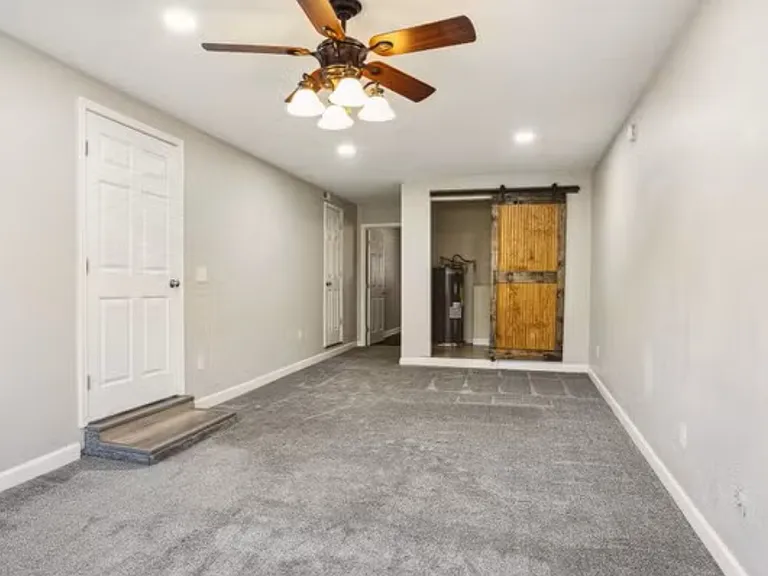 918 Fremont Ave — Photo 16