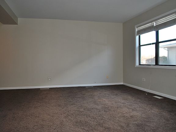3rd image of 5730 Dutch Mill Ct Unit C