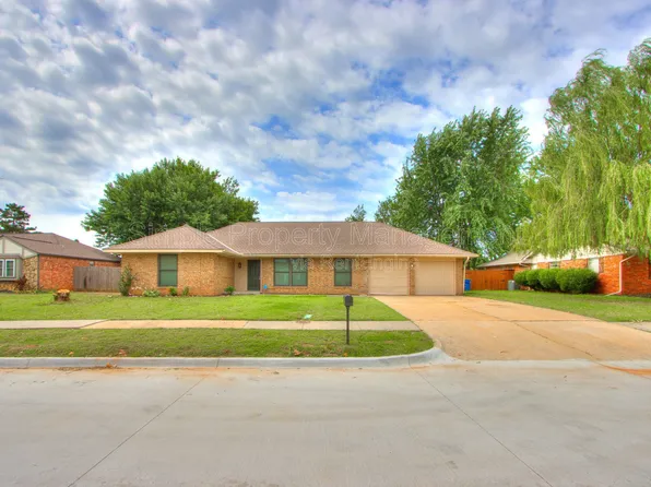 704 Pepperdine Ave, Edmond, OK 73013