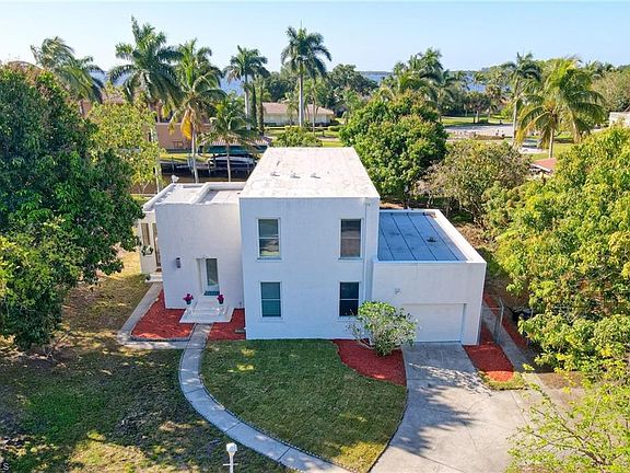 5th image of 1773 Seafan Cir