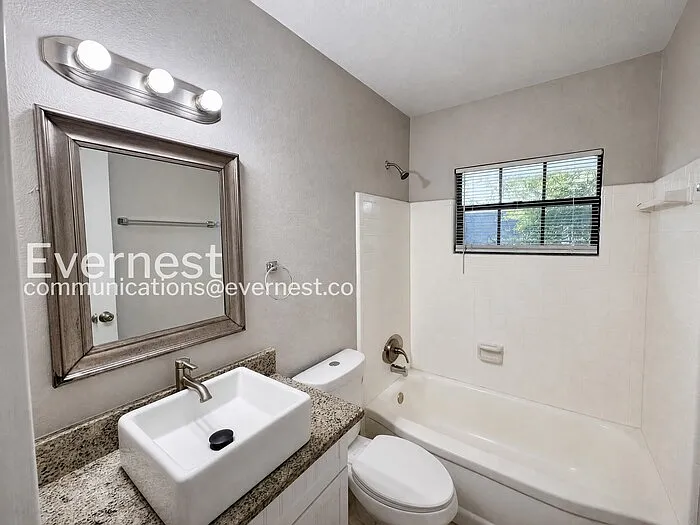 2112 Wolf Rd — Photo 19