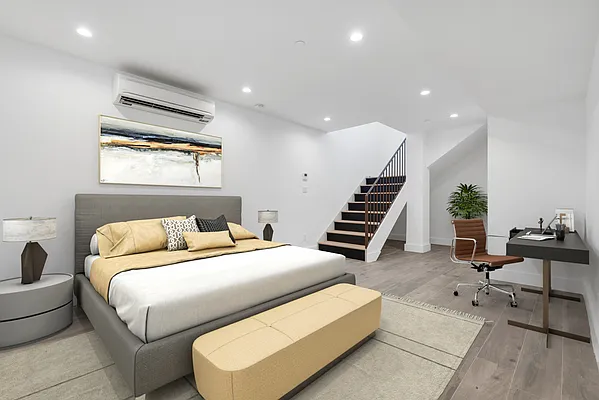 Rented by SERHANT. | media 3