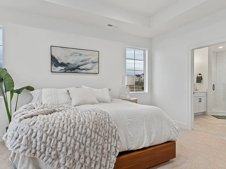 3559 S Garibaldi Way — Photo 5