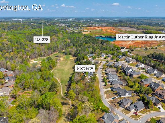 4th image of 9153 Golfview Ln