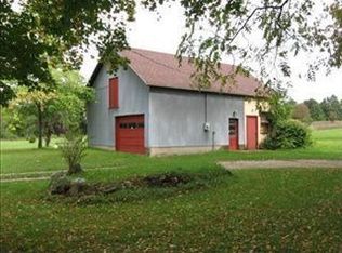 23950 15 Mile Rd, Bellevue, MI 49021