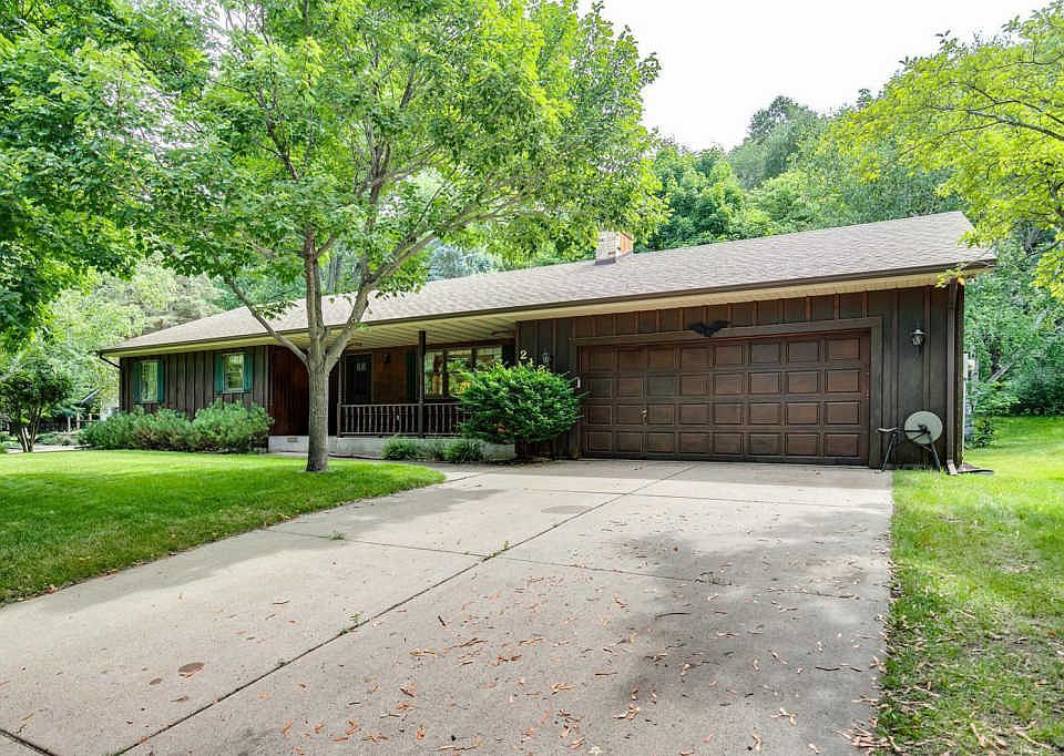 1st image of 2188 Circle Dr