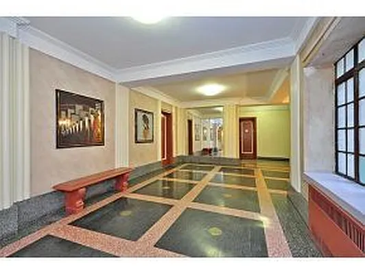 Rented by Zuz Realty | media 20