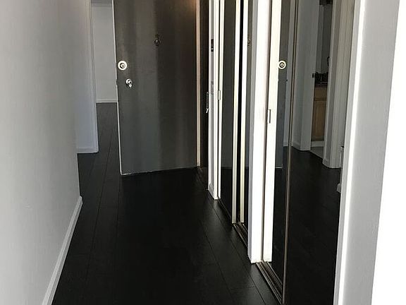 5th image of 373 Staten Ave APT 203