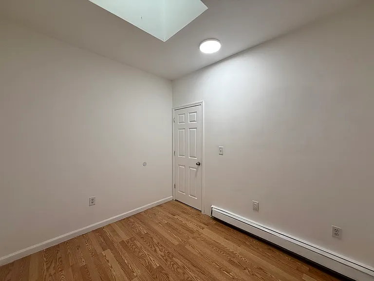 492 Kosciuszko St #2 — Photo 16