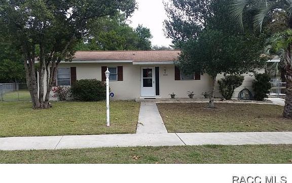 2nd image of 2029 W Astor Pl