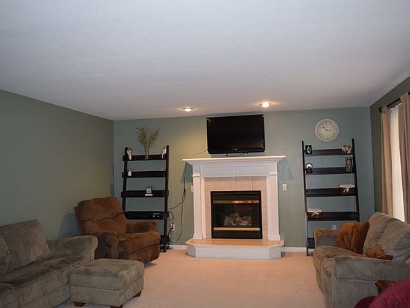 2nd image of 4760 Spitler Dr