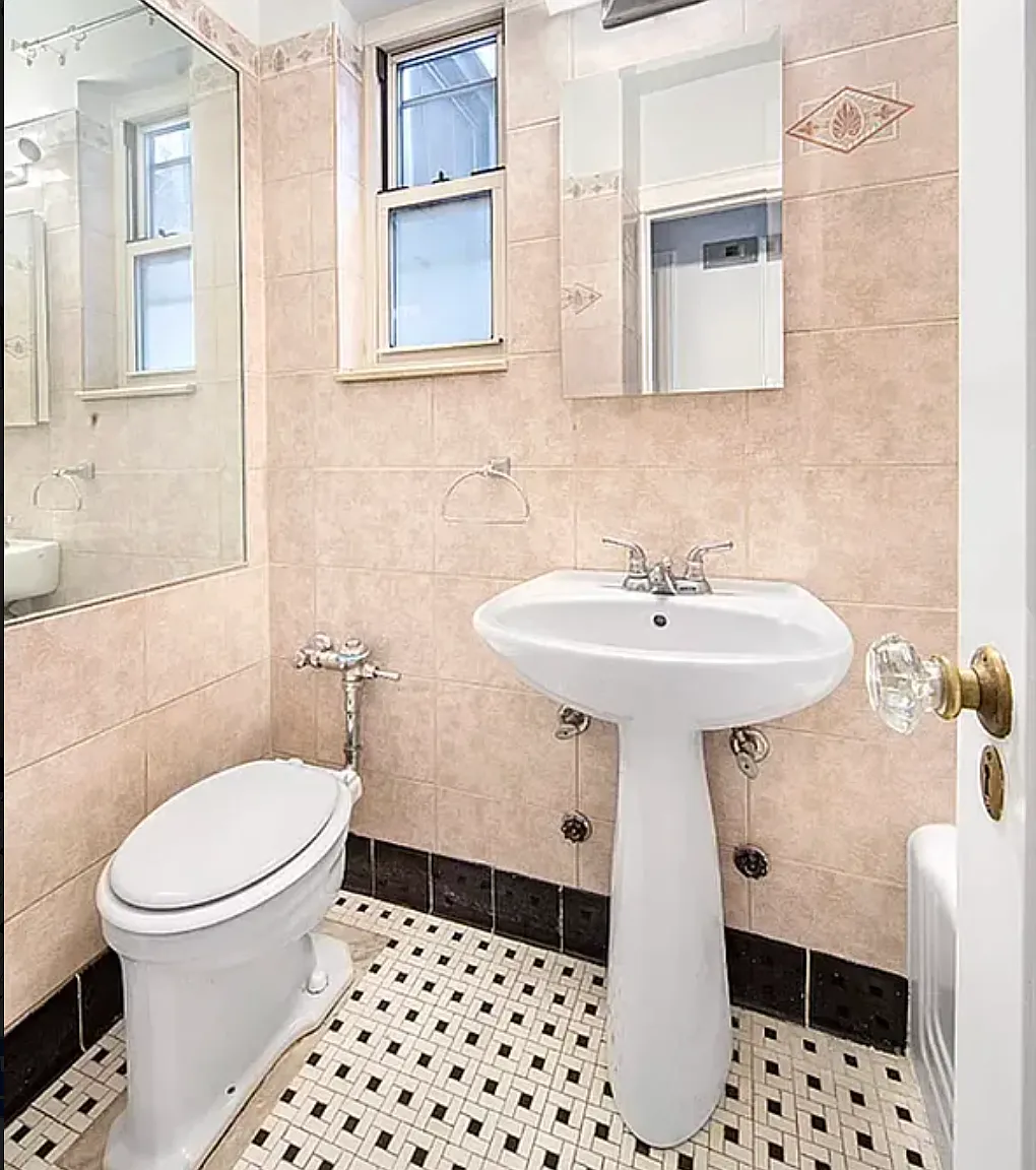 304 West 106th Street — Photo 4