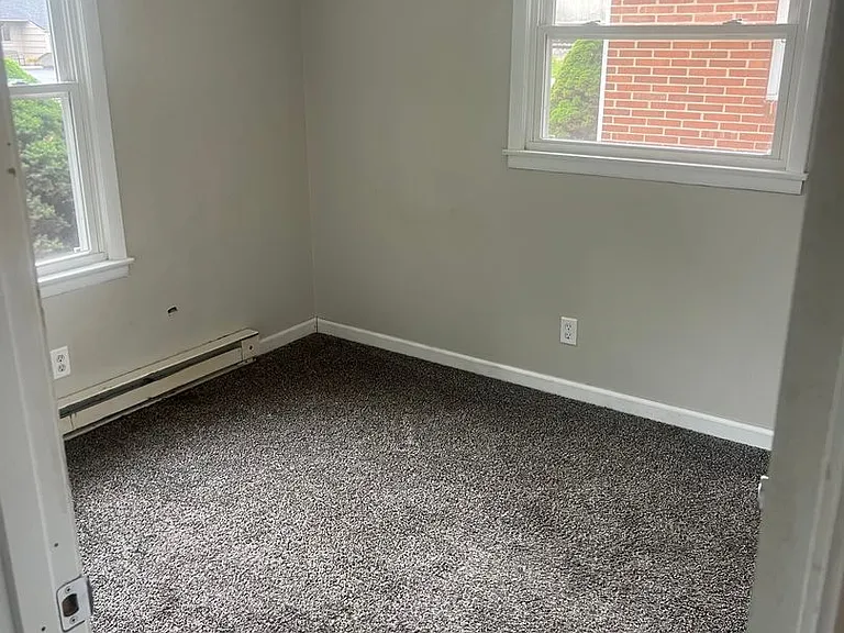 101 N Bittersweet Ln #1 — Photo 4
