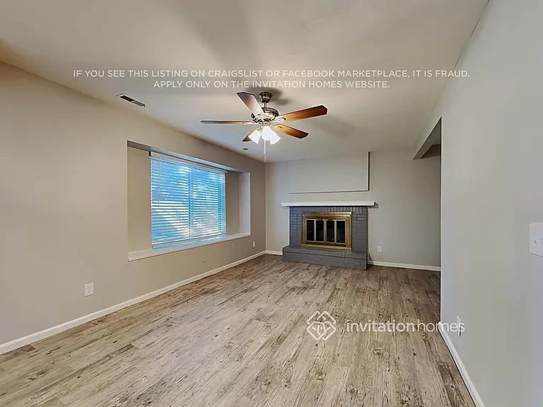 8575 Pepperridge Dr — Photo 6