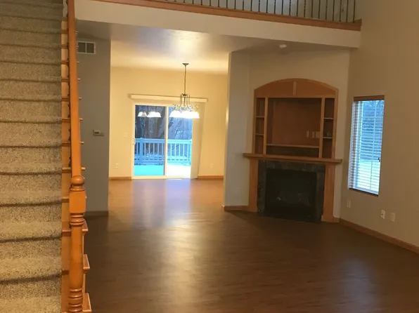 2100 River Point Ct, De Pere, WI 54115