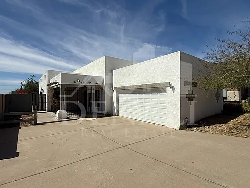 1221 E Cholla St Photo 1