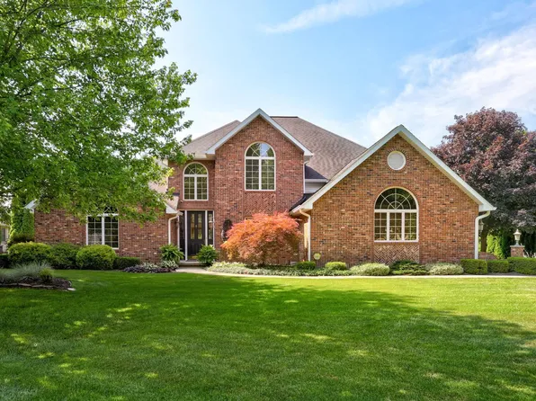 709 Meadow Ln, Frankenmuth, MI 48734