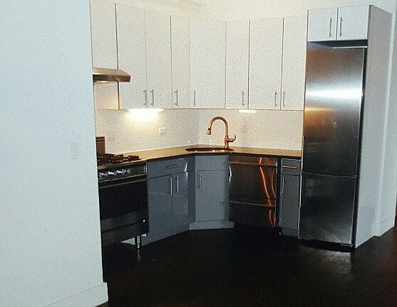 2nd image of 81 Clifton Pl APT 03G
