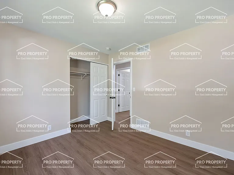 5836 Colby St — Photo 8