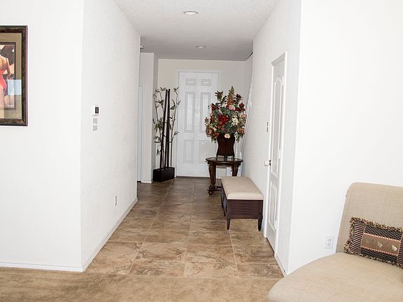 4th image of 5006 Sunview Valley